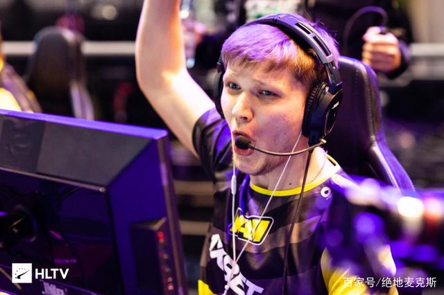 Zeka 是一个纯粹的外行。 Zeus 的标志性英雄 Shen 是纯粹的。 Hanwha Life Esports 4 vs 5 团队消灭了对手，赢得了第一场比赛。